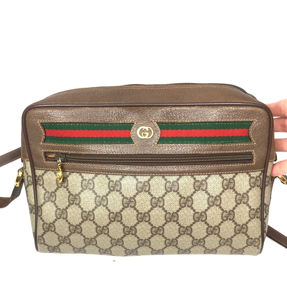 Authentic Gucci brown monogram coated canvas crossbody bag - Picture 3 of 16
